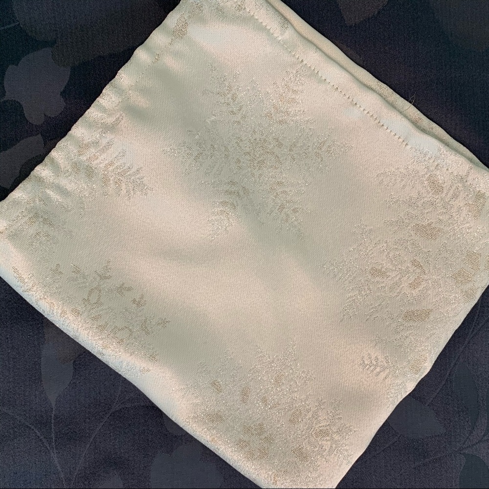 Linen napkins